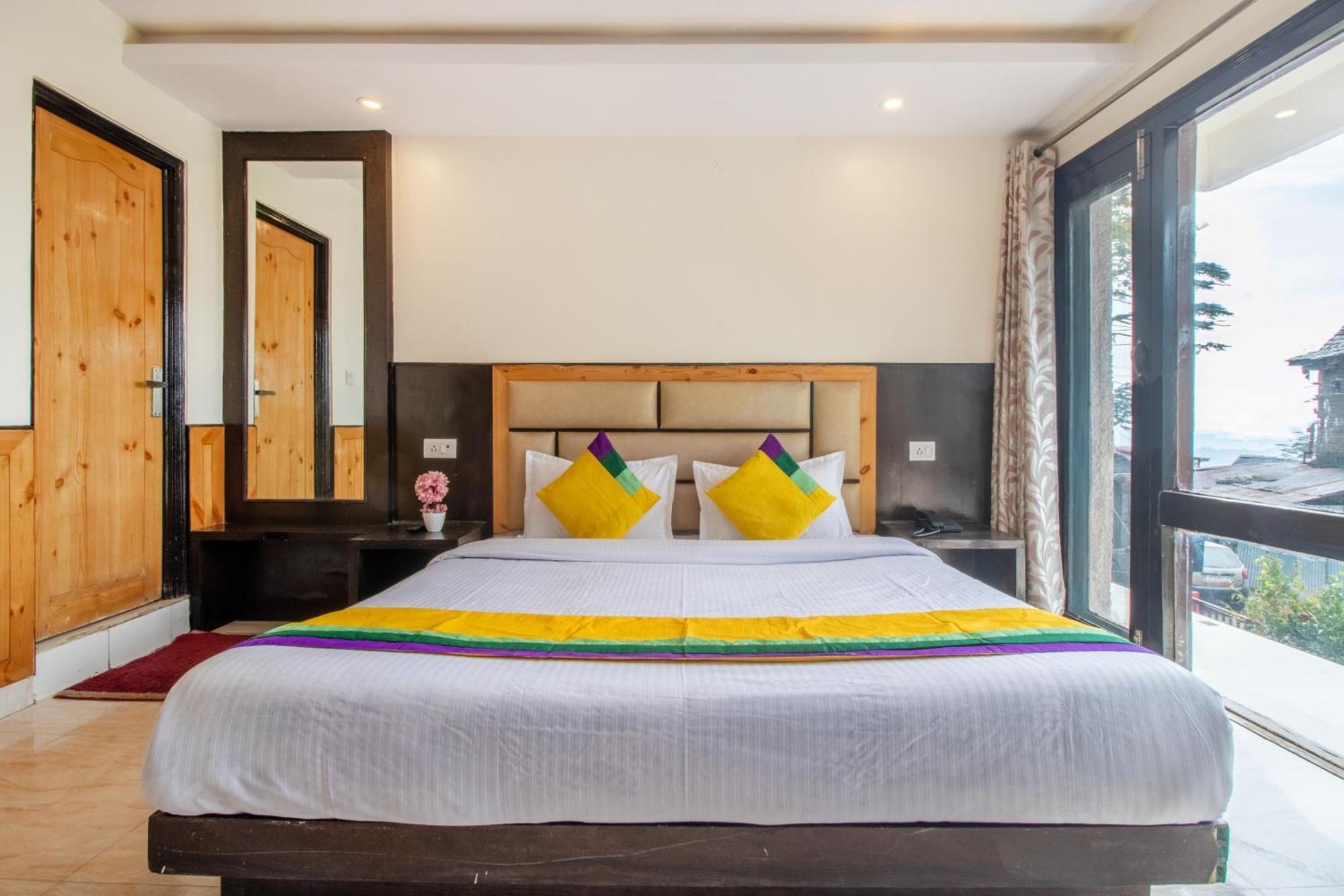 Itsy Hotels Avantika With Forest View Шимла Экстерьер фото